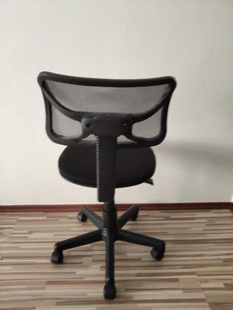 Kancelárska stolička, 