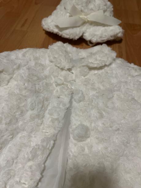 Kožuštek s čiapkou, 80