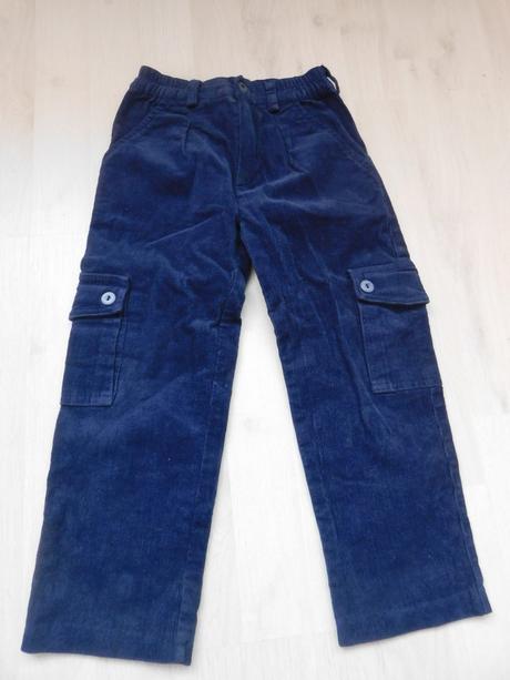 Menčestrové nohavice č.110, 110