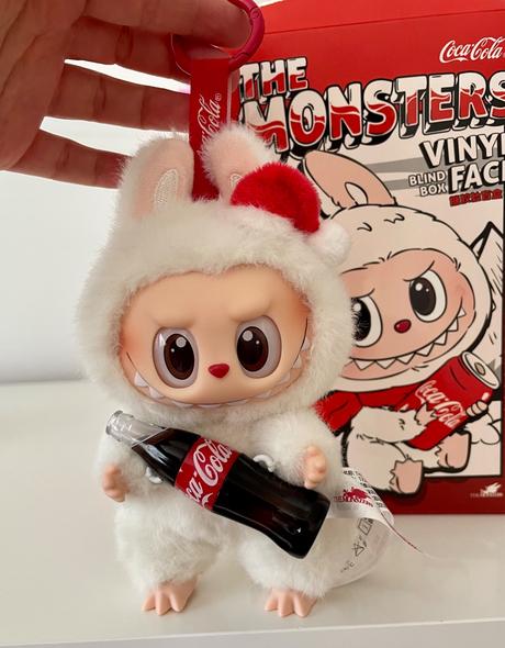 Novy original coca cola labubu popmart, 