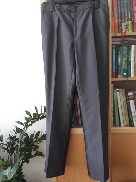 Pánsky oblek sedy 182 /48 jemne leskly, 48