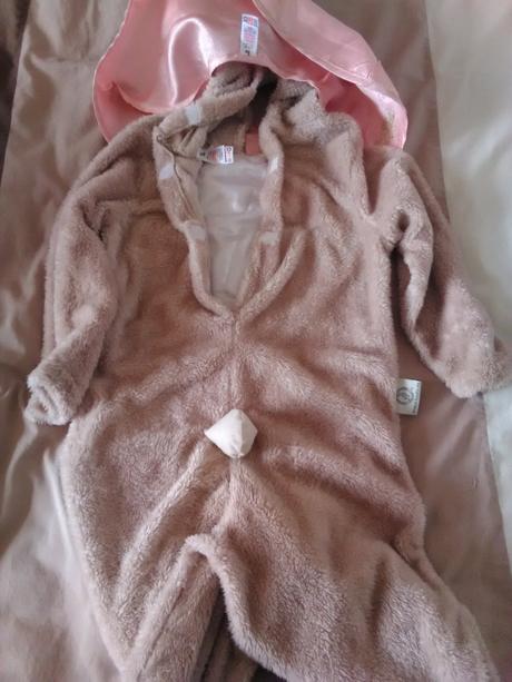 Kostým peter rabbit, 