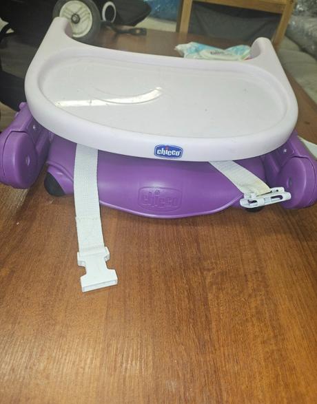 Krmiacá stolička, chicco