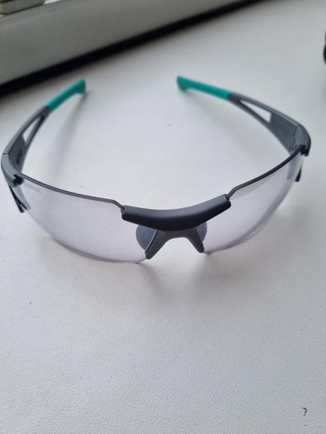 Športové okuliare uvex, 