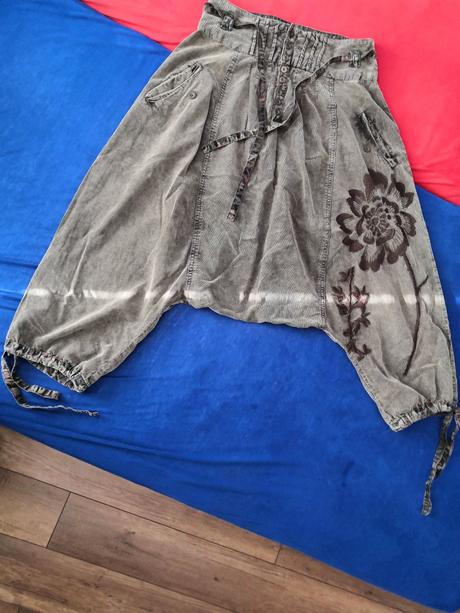 Cool mencester haremky, zn. desigual, velkost 34, desigual,34