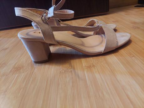 Sanďálky bežové vel. 39, 39