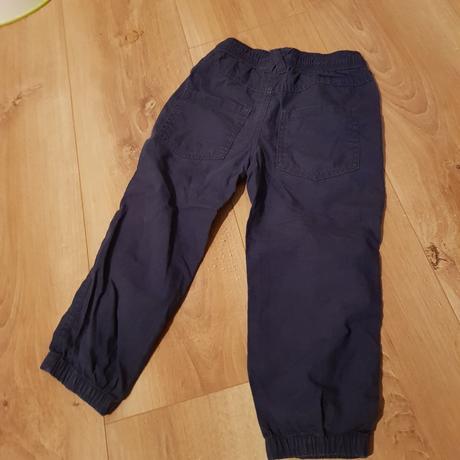 Nohavice 92, lupilu,92