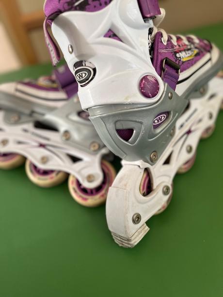 Dievcenske korcule worker 2v1 c. 33-36, 33