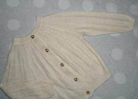 Sveter na gombíky na 5 až 6 rokov, c&a,116