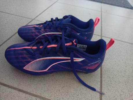 Kopačky zn. puma ultra veľ. 35,5, 35