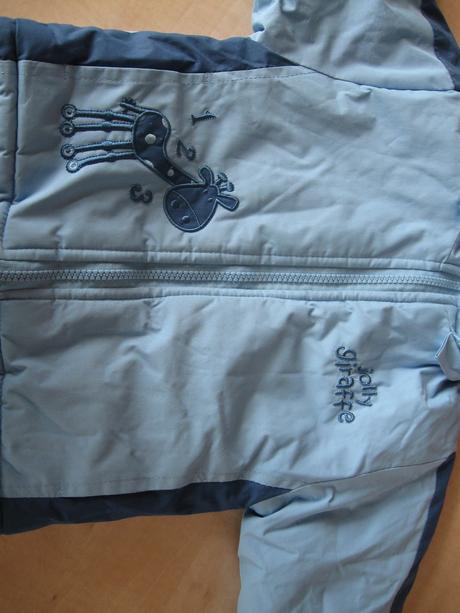 Bledomodrá bundička so žirafkou na zimu, 80