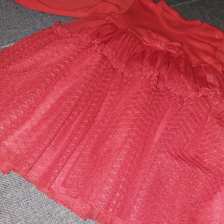 Šatky červené, 62