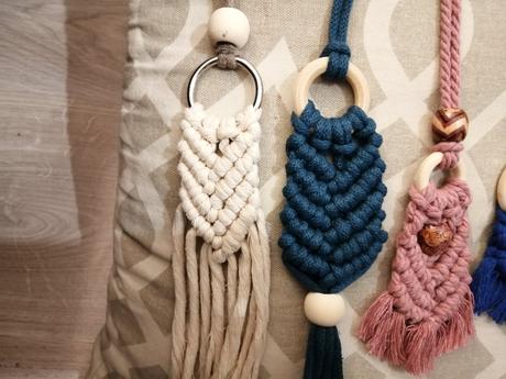 Nahrdelnik macrame, 