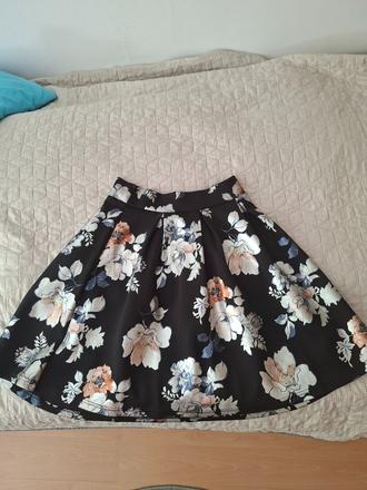 Sukňa na priležitosť, 34