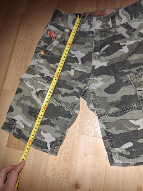 Riflove sortky, chapter young,146