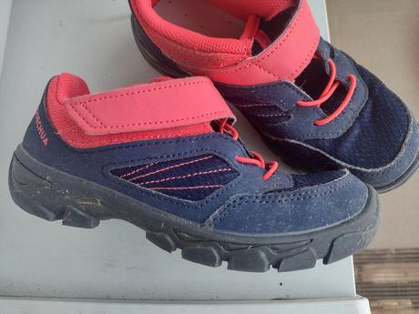 Turisticke topanky quechua, s postou, 33