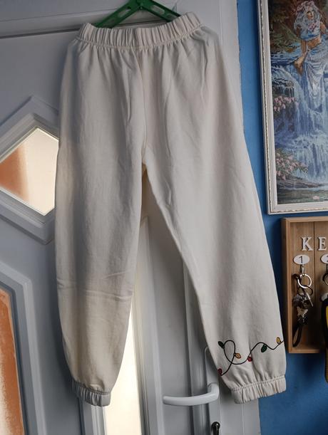 Pekné tepláky 152/158, sinsay,152