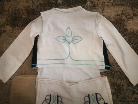 Ľudový odev predaný,ukázka, 