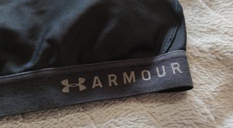 Čierna armour xs/s, under armour,s