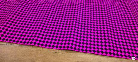 Bavlna režná -kocky ružovo čierne- cena za 10 cen, 