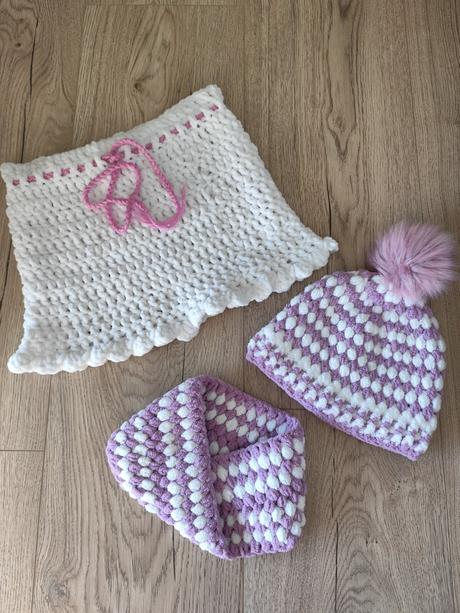 Nový mäkkučký set pre dievčatko veľkosť od 3-7 rok, 104 / 110 / 116 / 122