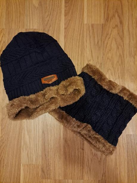 Ciapka ,nakrcnik 12-15r., 152