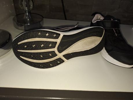 Dievčenské tenisky, nike,32