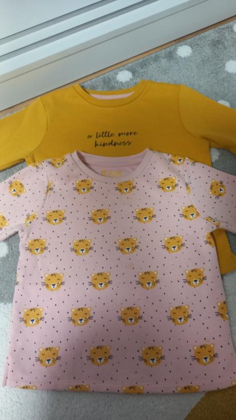 Krásne mikinky, f&f,110