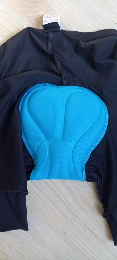 Cyklistické šortky, decathlon,140