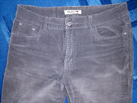 Nohavice, 32