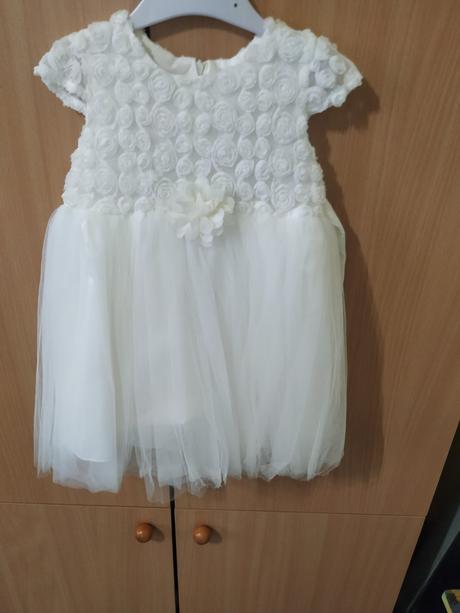 Dievčenské šaty, 80