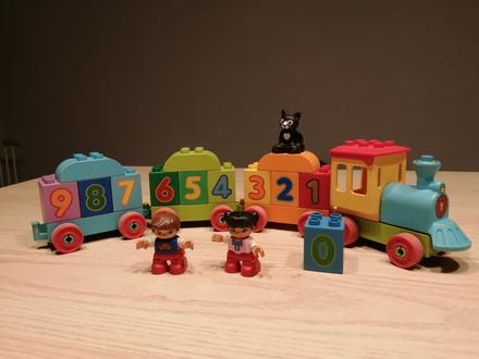 Lego duplo vláčik, 