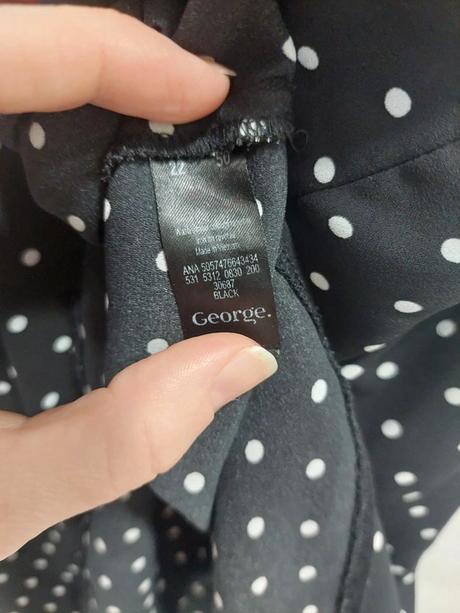 Elegantná bodkovaná blúzka george bez rukávov veľ., george,5xl