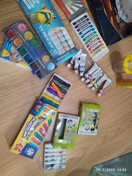 Balíček na výtvarnú,