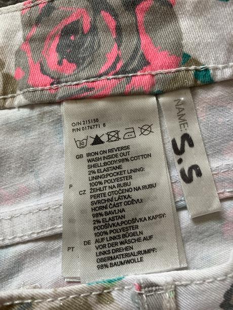 Kratase kvetinove, h&m,158