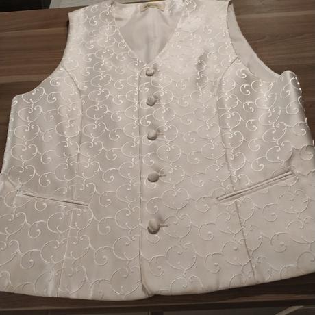 Krasna svadobna vesta jamel, vel.48, 48