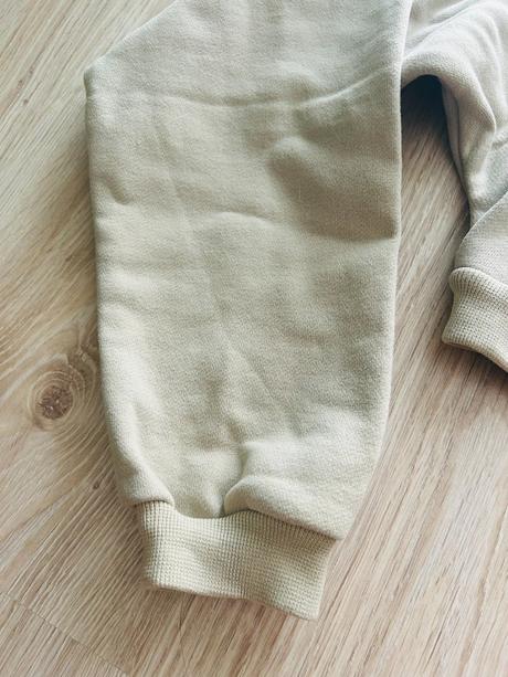 Krásna mikina značky alo yoga, pc 200 eur, s