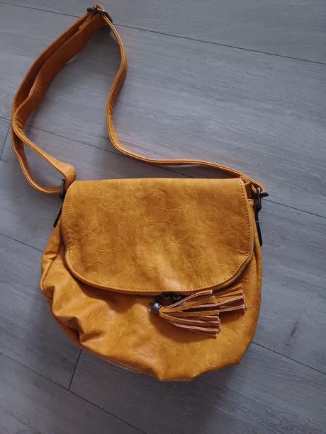 Horčicovožltá kabelka, 