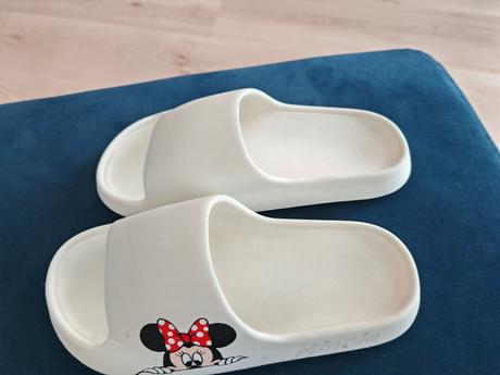 Biele slapky minnie na nohu 22 cm, 36