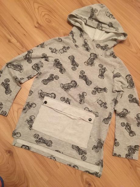 Motorkárska mikina, 122