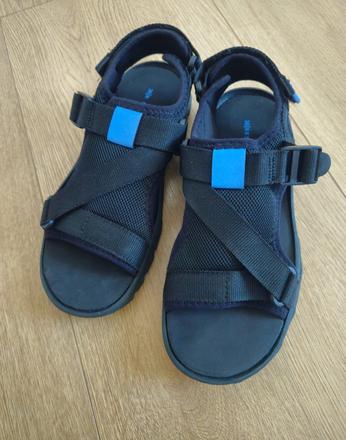 Sandale, reserved,36