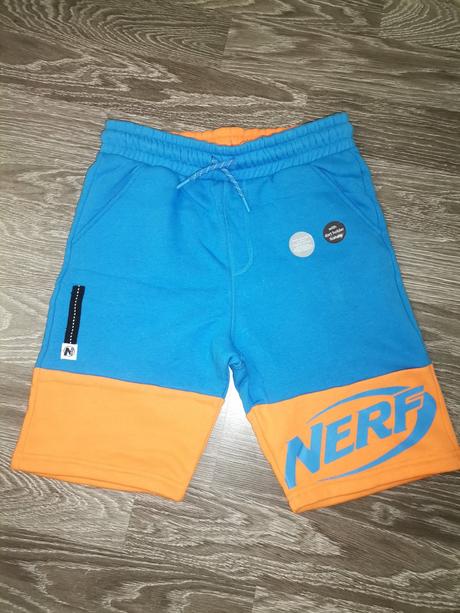 Nerf šortky, 152