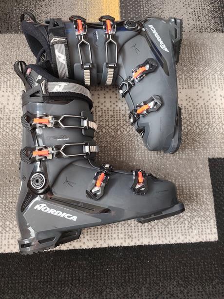 Lyžiarky, nordica,46