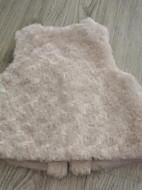 Vesta 18-24 mesiacov, calvin klein,92