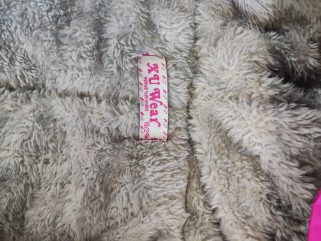 Dievčenská kombinéza, 86