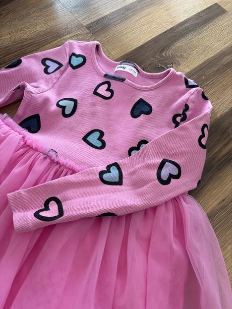 Šaty s tylovou sukňou 116, sinsay,116