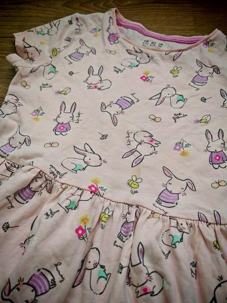 Nádherné šaty so zajkami, f&f,122