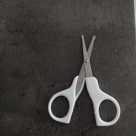 Noznicky so zaoblenou špičkou, 