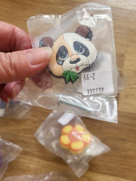 Uchytky zvieratka na detske sufliky, 