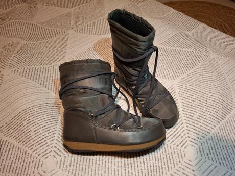 Moon boot, 38